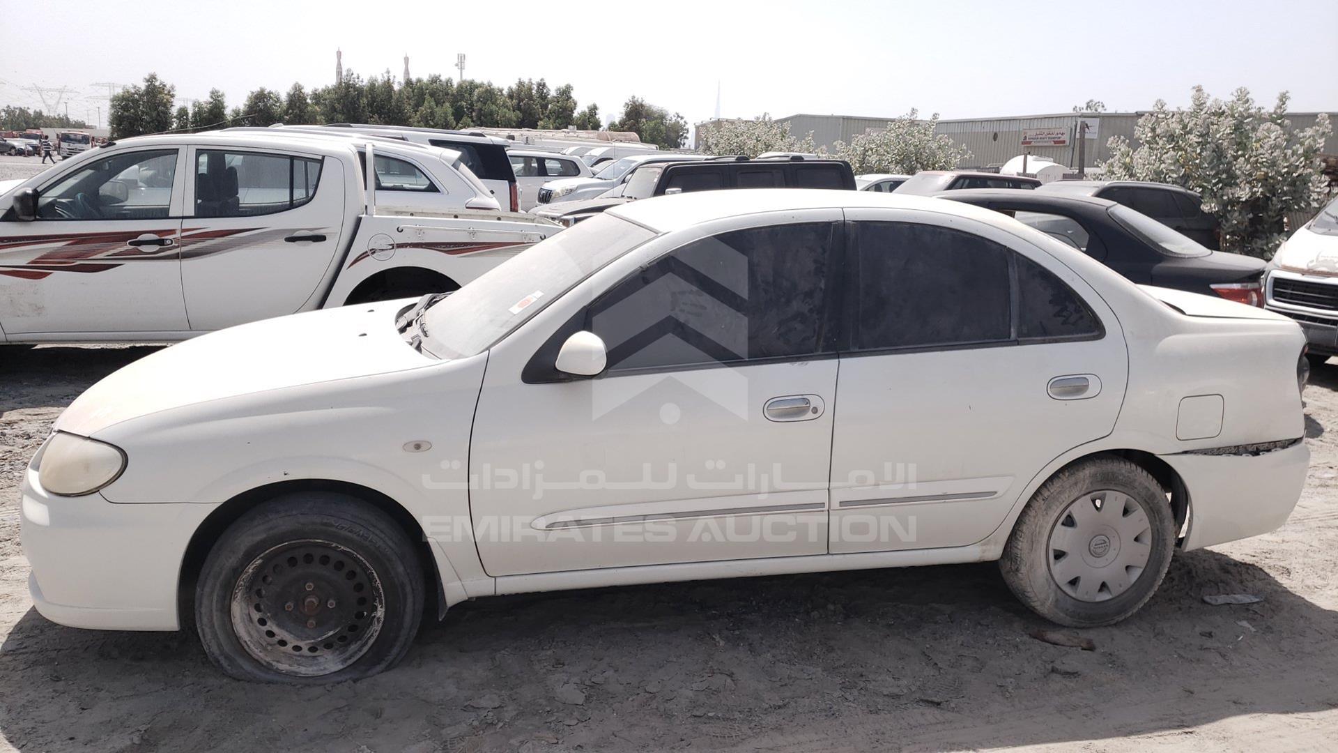 2011 NISSAN SUNNY SCRAP VIN: JN1FN61CXBW207232