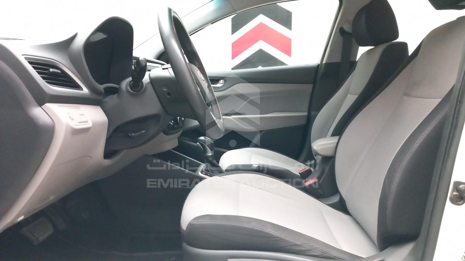 2019 HYUNDAI ACCENT VIN: MALC741C5KM095379
