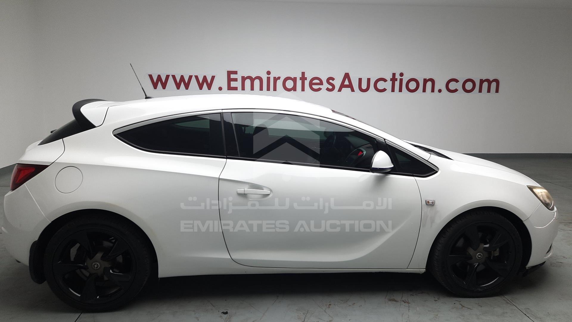 2013 OPEL ASTRA VIN: W0LPF2EZ1DG124824