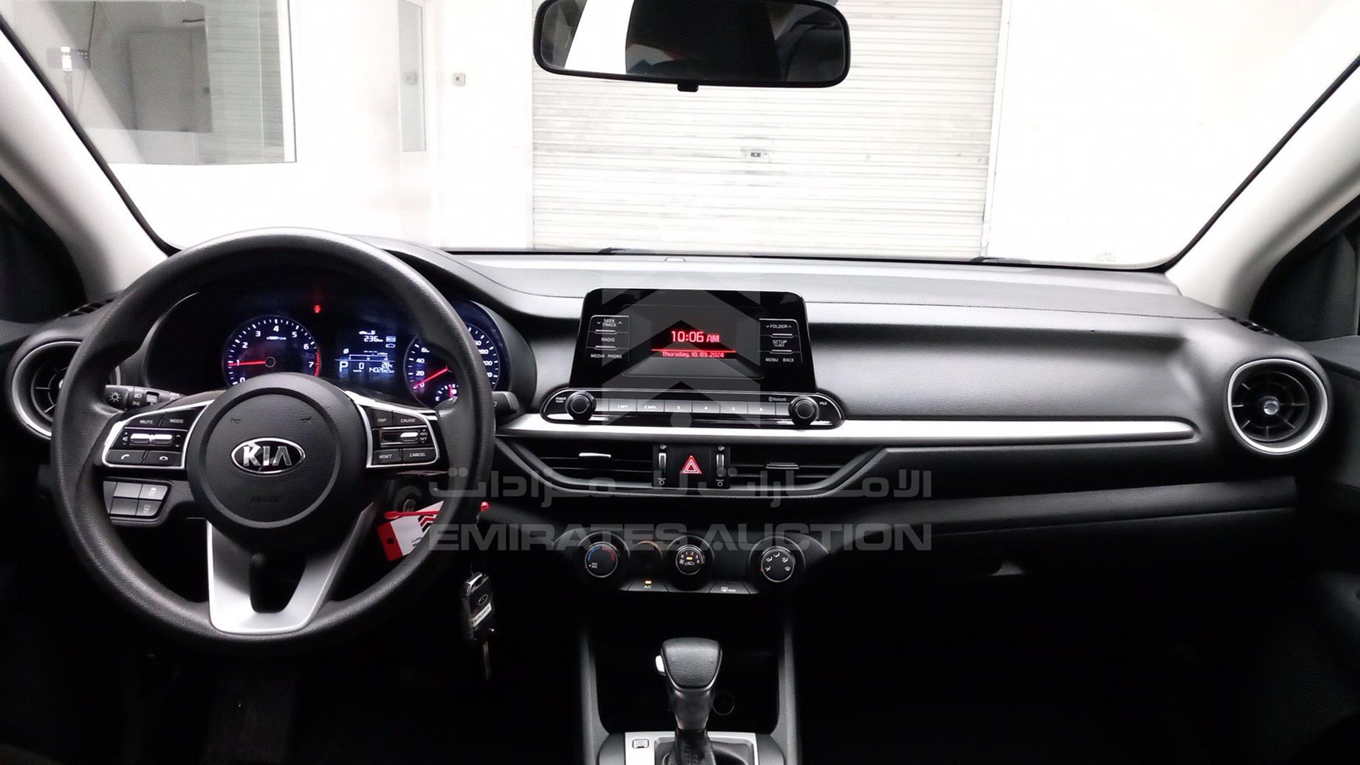 2020 KIA CERATO VIN: KNAF24162L5857181