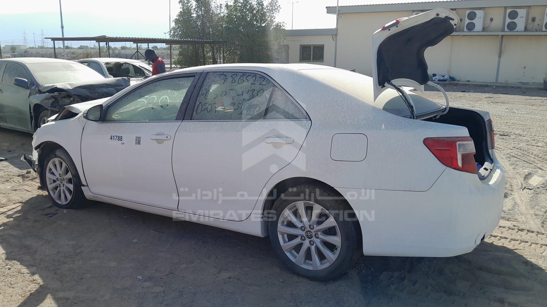 2015 TOYOTA CAMRY VIN: 6T1BF9FK3FX569493