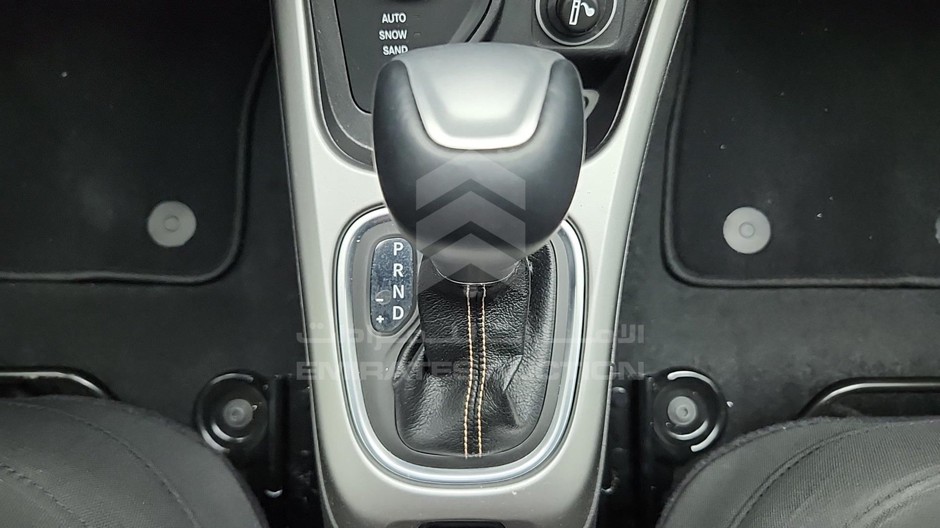 2020 JEEP COMPASS VIN: 3C4NJDBB9LT156036