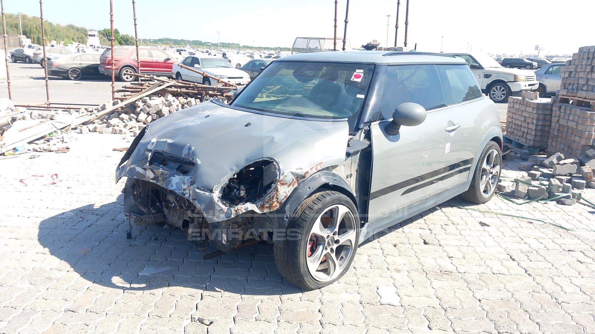 2017 MINI COOPER S VIN: WMWXP7C51H3B93358