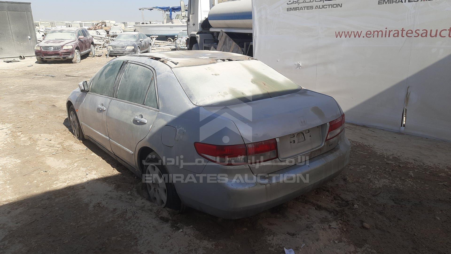 2003 HONDA ACCORD VIN: JHMCM55583C400053