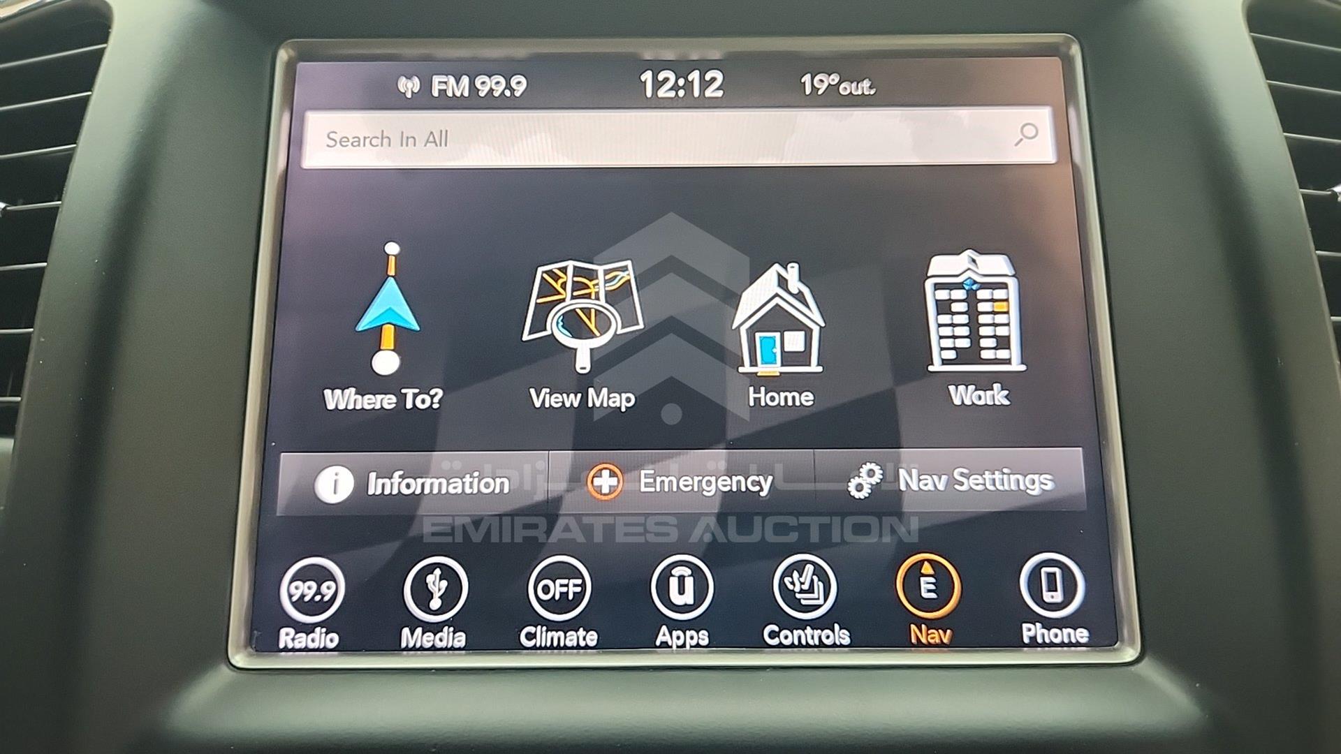 2018 JEEP GRAND CHEROKEE VIN: 1C4RJFBG3JC238071