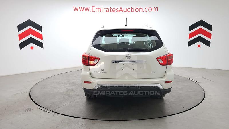 5N1DR2M53JC600144 Auction: EmiratesAuction Lot: 409004 5N1DR2M53JC600144 Nissan Pathfinder 2018 WHITE Photo 10