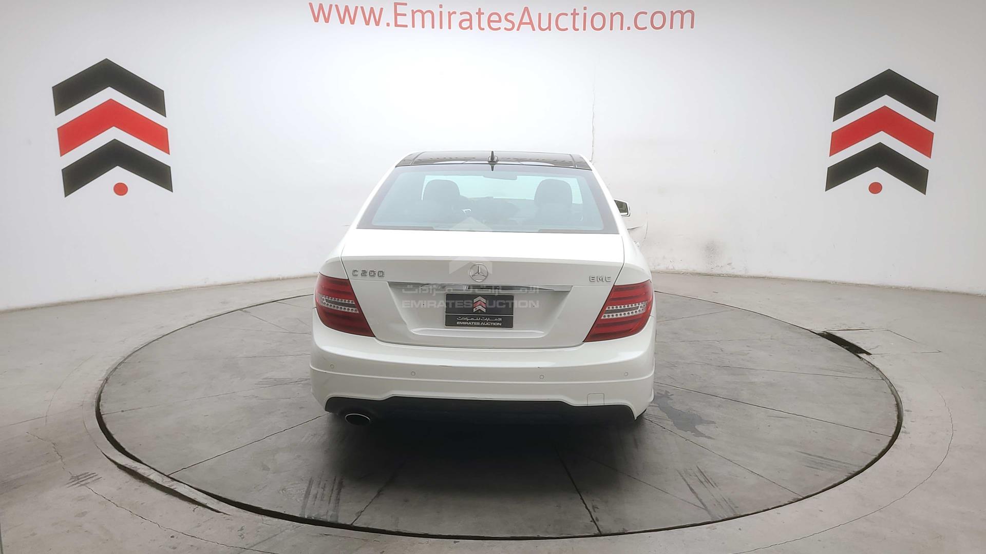 2014 MERCEDES C200 VIN: WDDGF4JB1EA902927