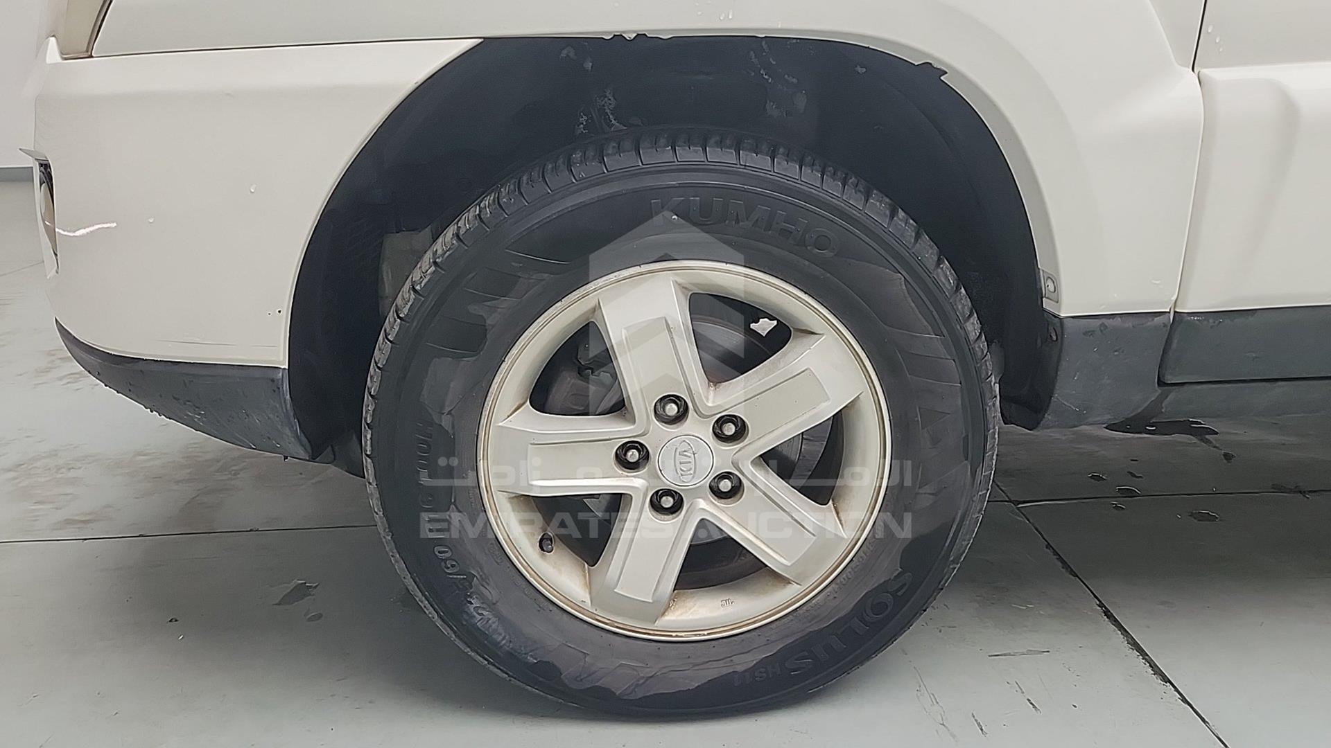 2009 KIA SPORTAGE VIN: KNAJE553997616206