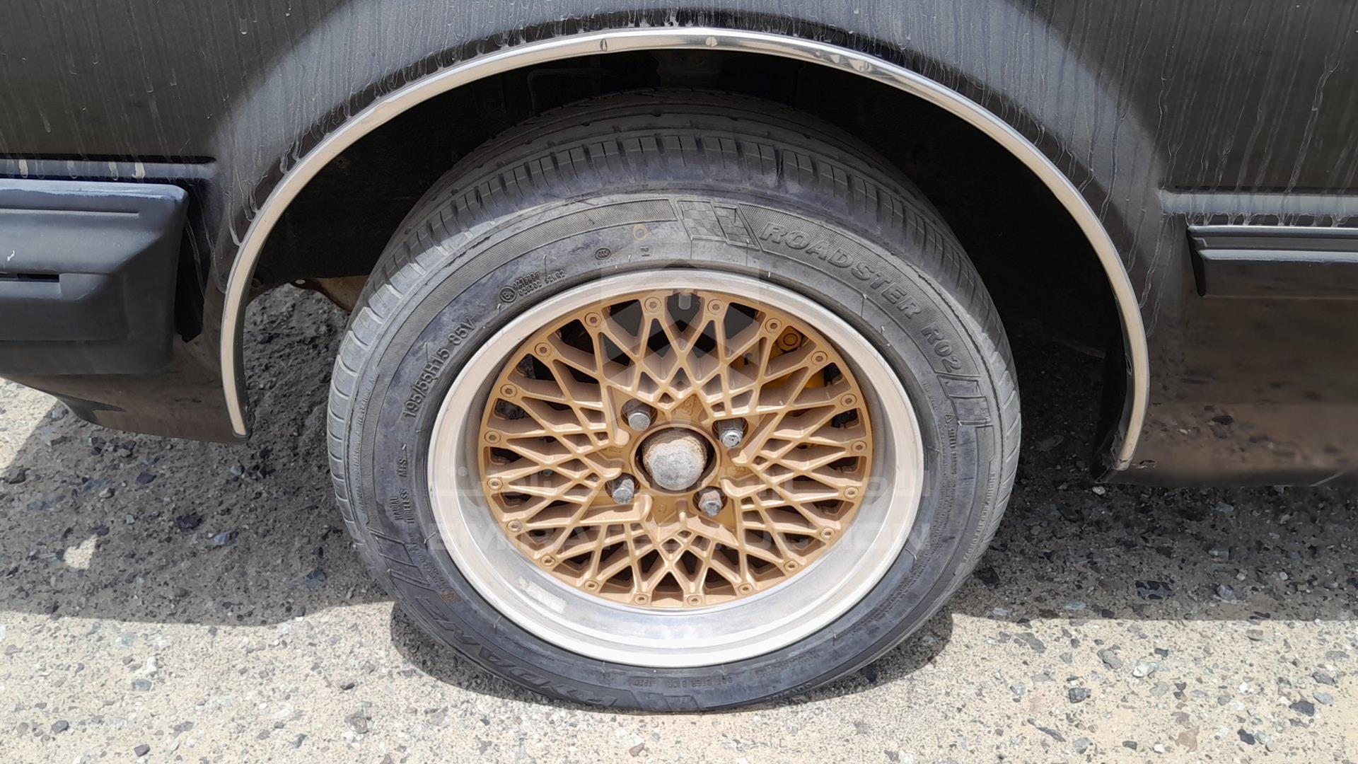 1984 TOYOTA CRESSIDA VIN: JT2MX63E8E0062981