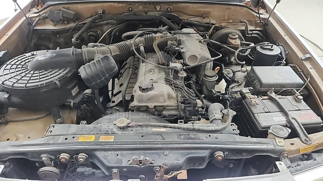 2006 Toyota Land Cruiser — Engine Bay — Photo 32