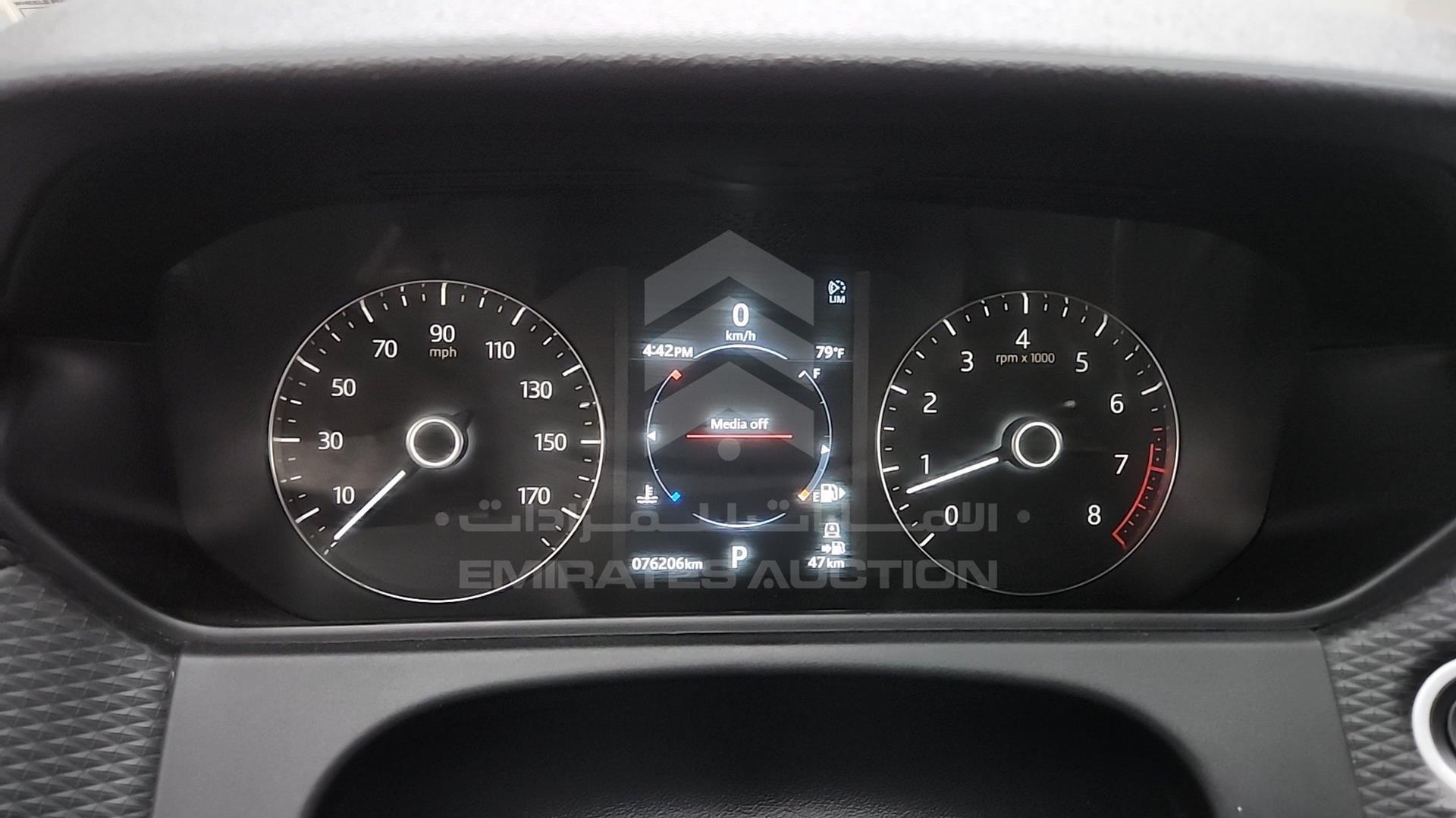 2018 RANGE ROVER --- VIN: SALYB2RV8JA716141