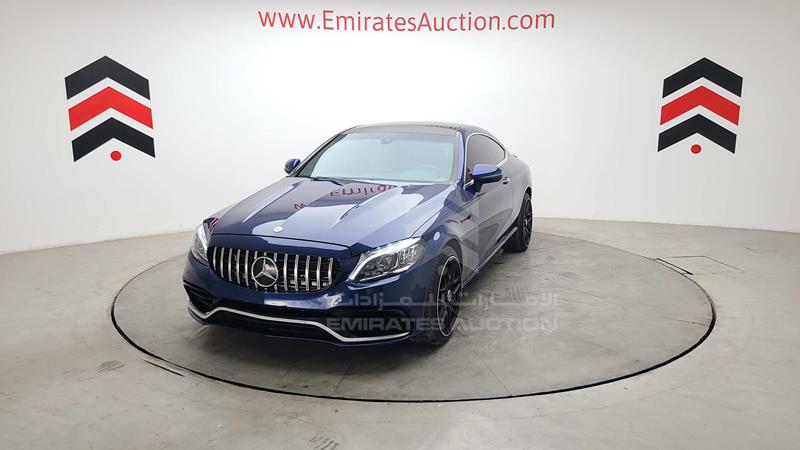 WDDWJ4JB4HF383700 Auction: EmiratesAuction Lot: 406062 WDDWJ4JB4HF383700 Mercedes C 300 2017 BLUE Photo 8