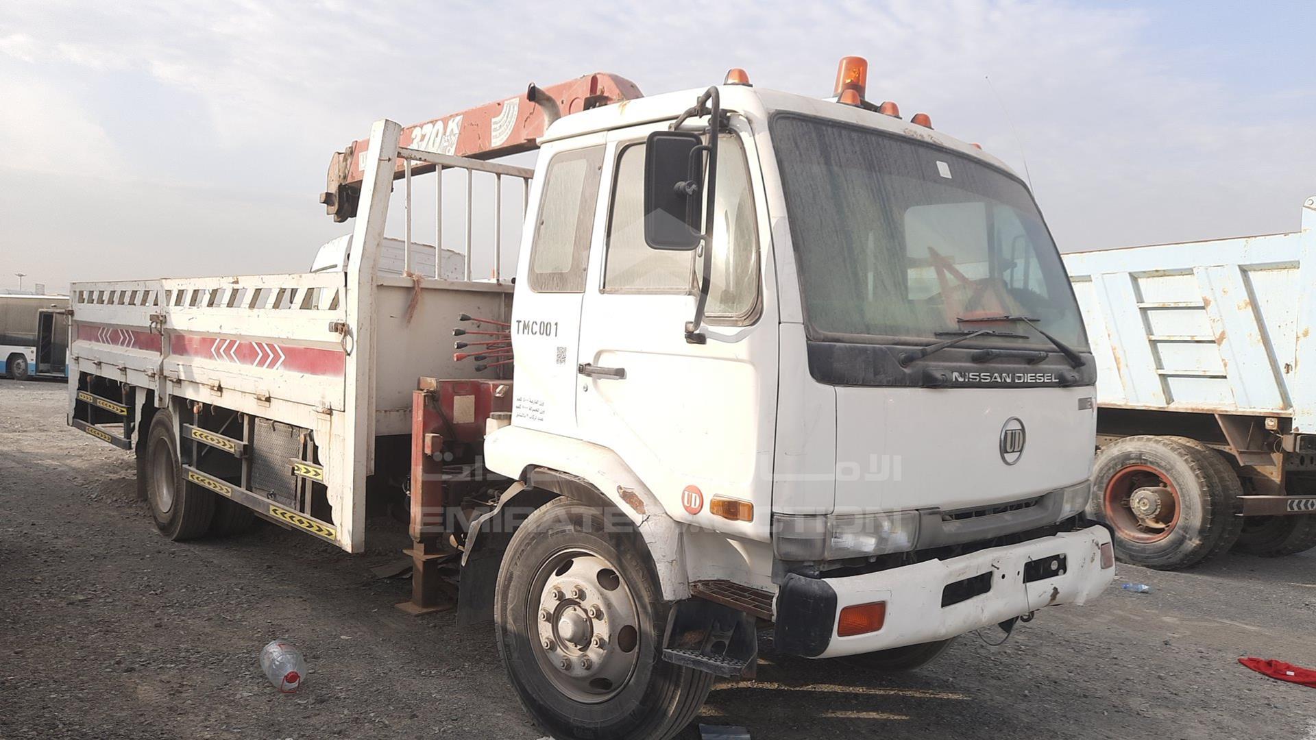 2004 NISSAN DIESEL PK 210 VIN: JNCPBF0H44AL01883