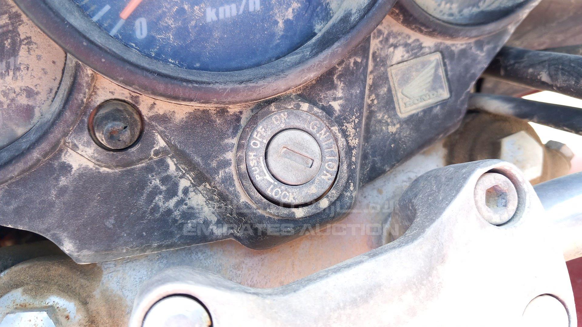 0 HONDA UNICORN VIN: ME4KC09CHC8311091