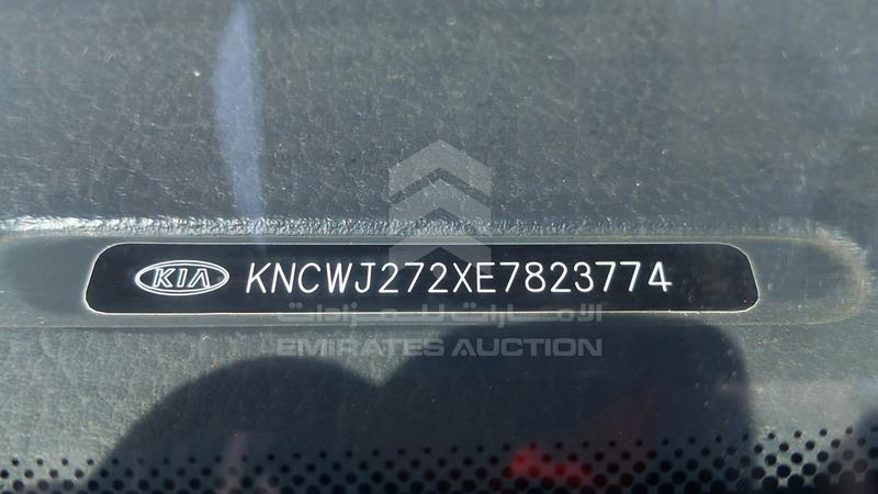 KNCWJ272XE7823774 Auction: EmiratesAuction Lot: 406614 KNCWJ272XE7823774 Kia K4000 2014 WHITE Photo 4