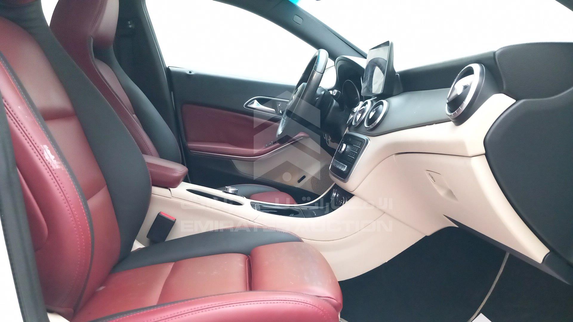 2018 MERCEDES CLA 250 VIN: WDDSJ4EB8JN614912