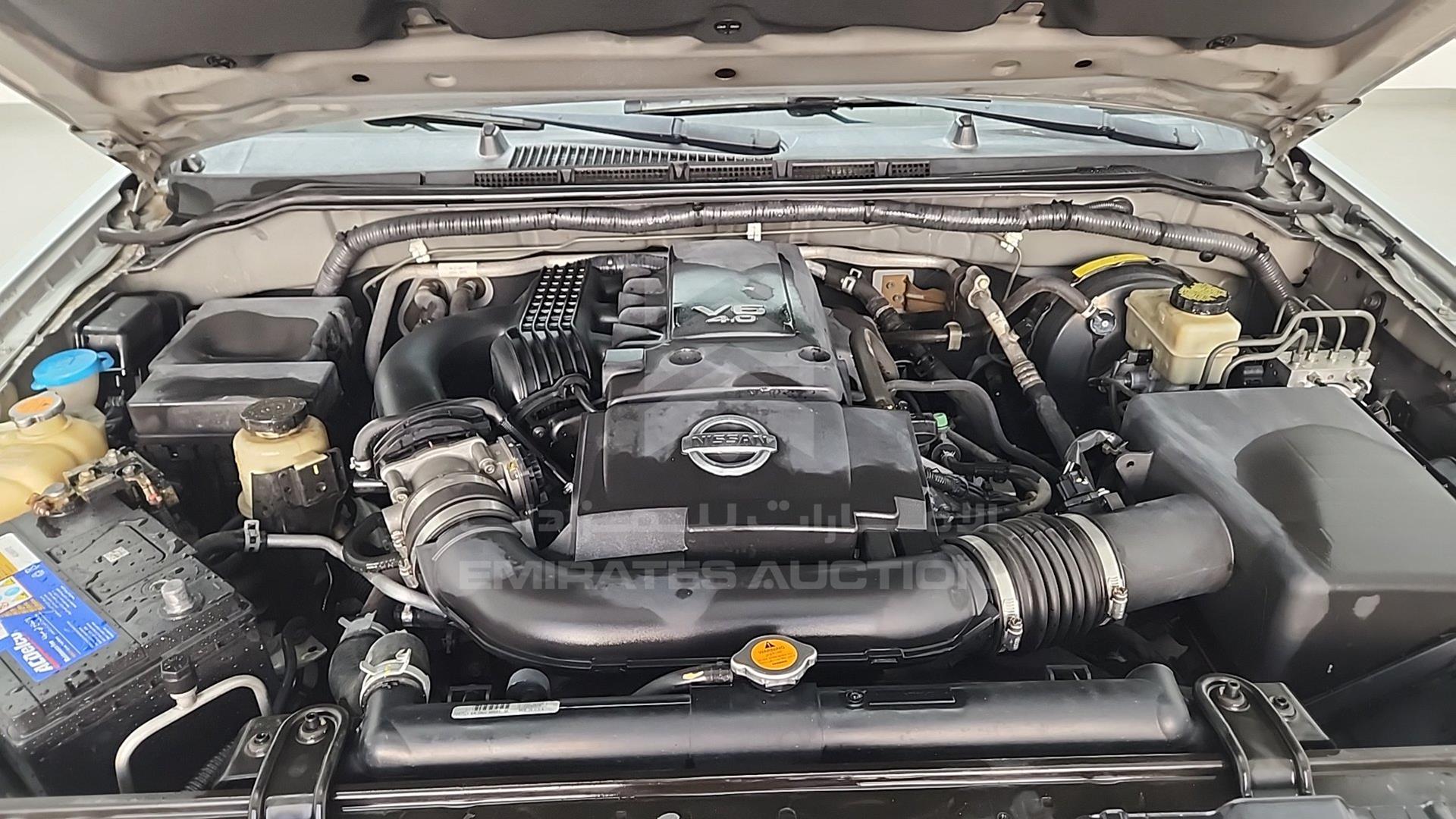 2015 NISSAN XTERRA VIN: 5N1AN0N63FN665727
