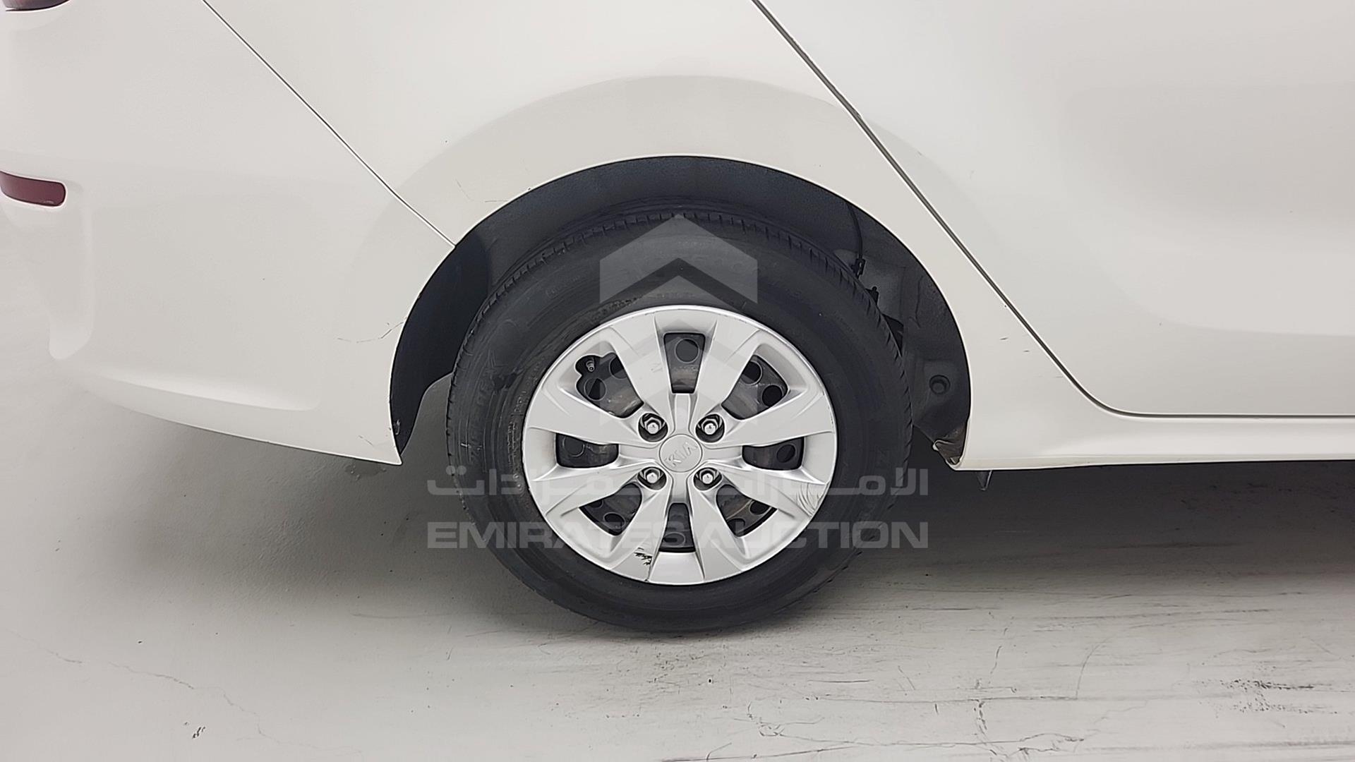2020 KIA PEGAS VIN: LJD0AA290L0123220