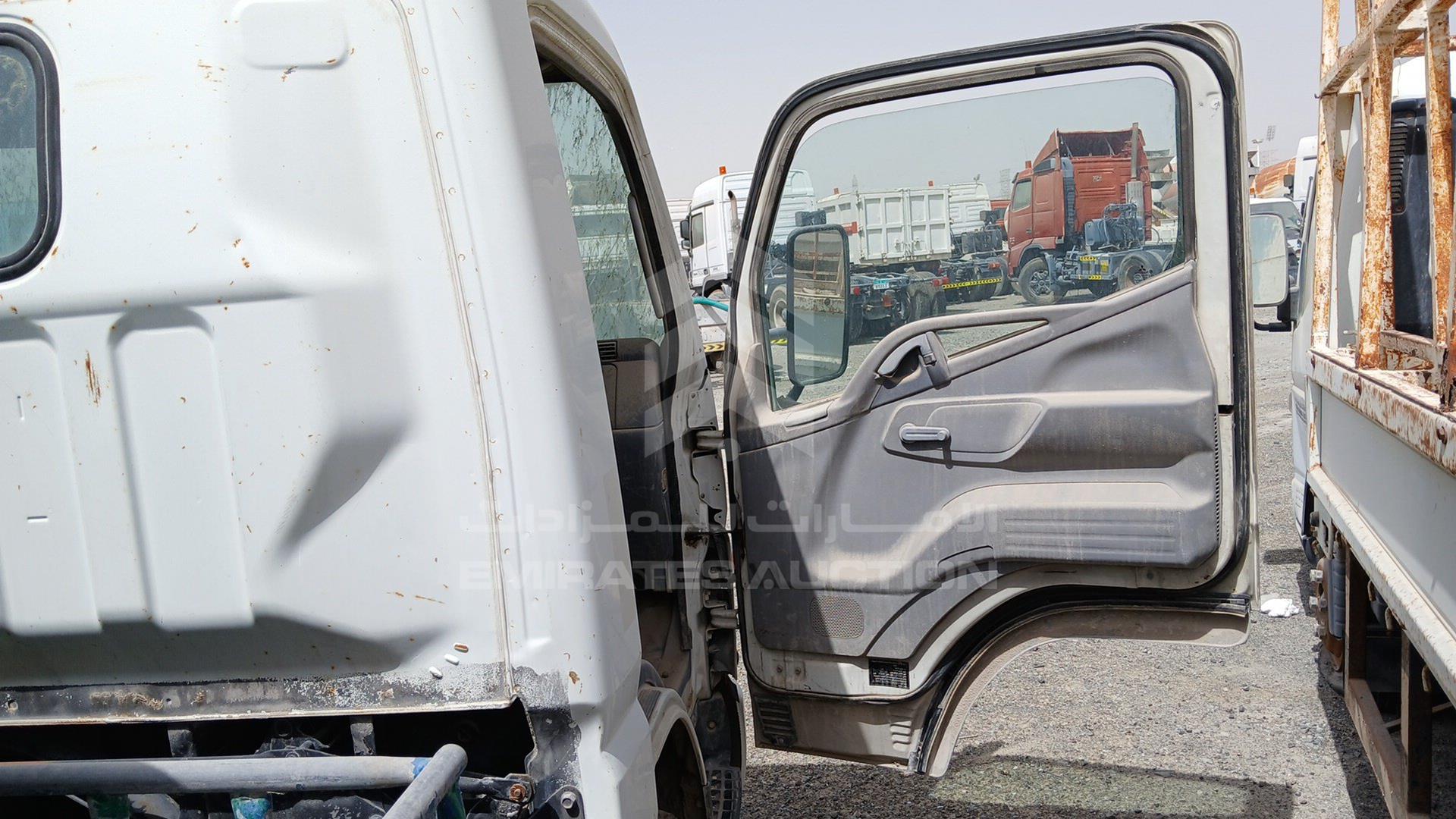 2012 MITSUBISHI CANTER VIN: JL6BCE6J7CK020064