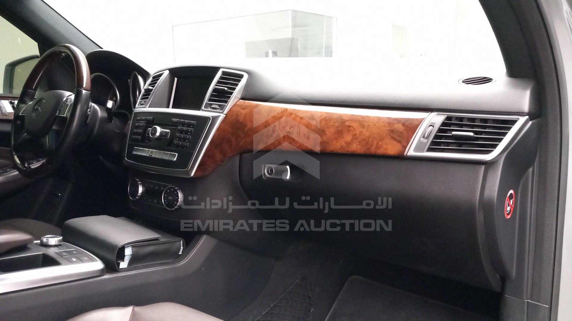 2015 MERCEDES ML 400 VIN: WDCDA5GB5FA559477
