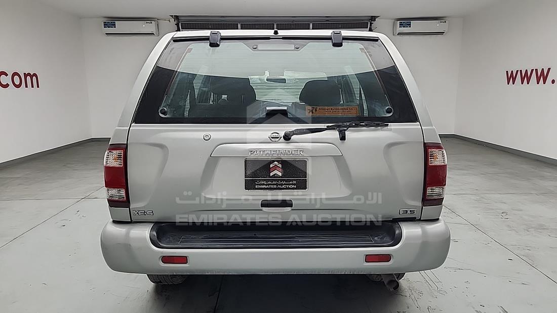 2005 Nissan Pathfinder — Rear View — Photo 11
