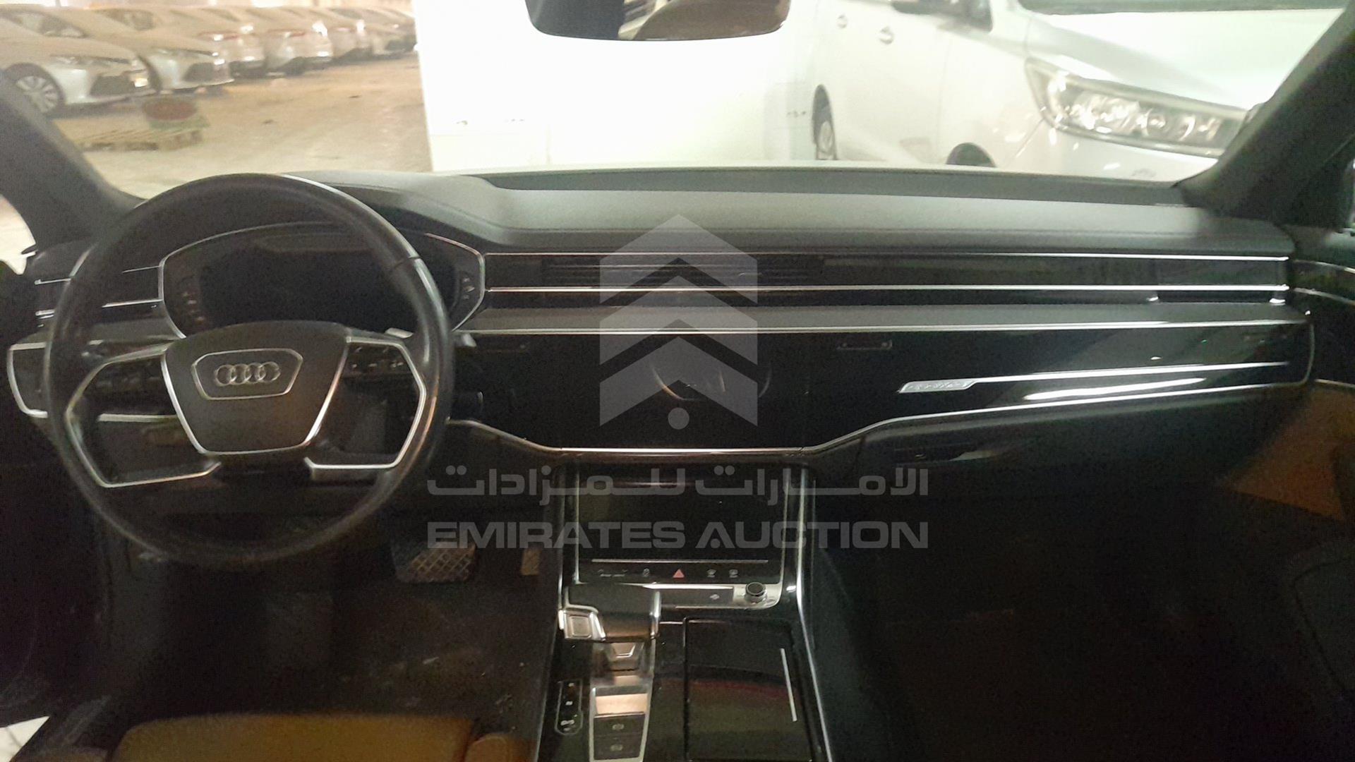 2020 AUDI A8 VIN: WAUZZZF80LN002592