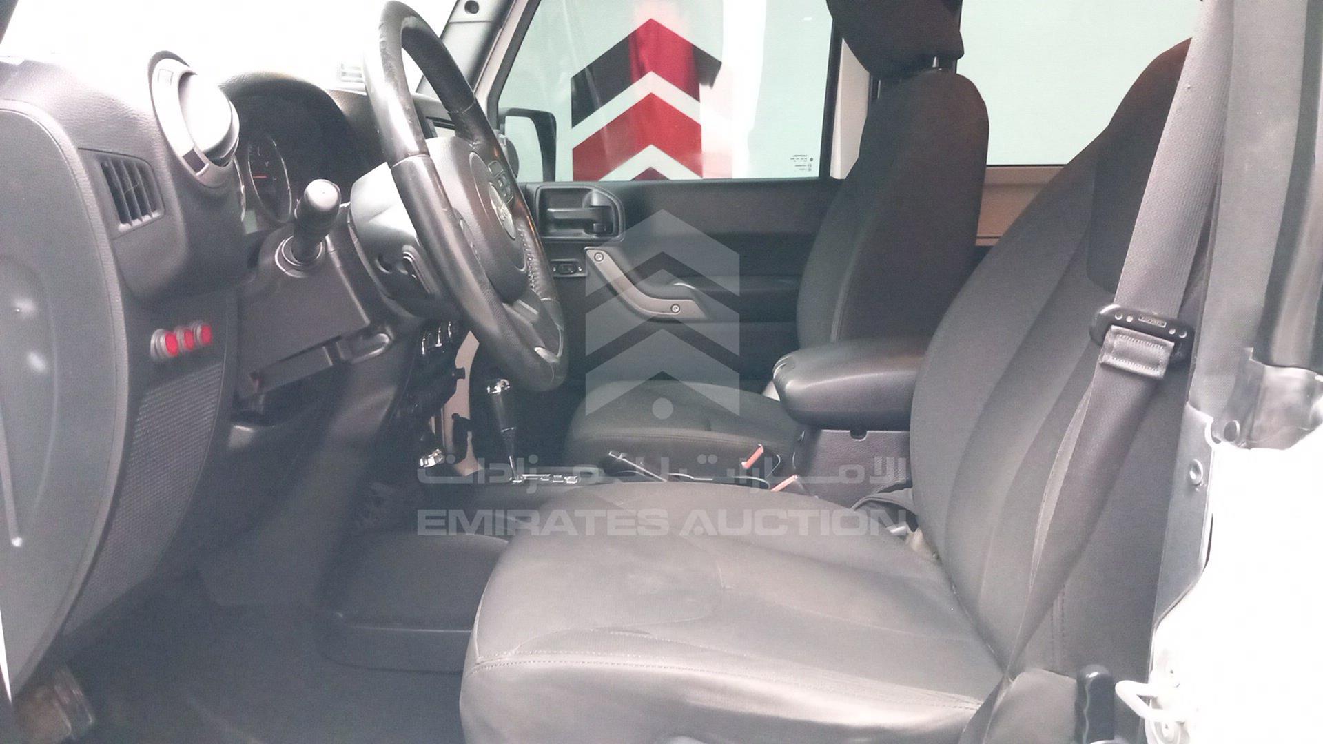 2016 JEEP WRANGLER / VIN: 1C4BJWAGXGL165244