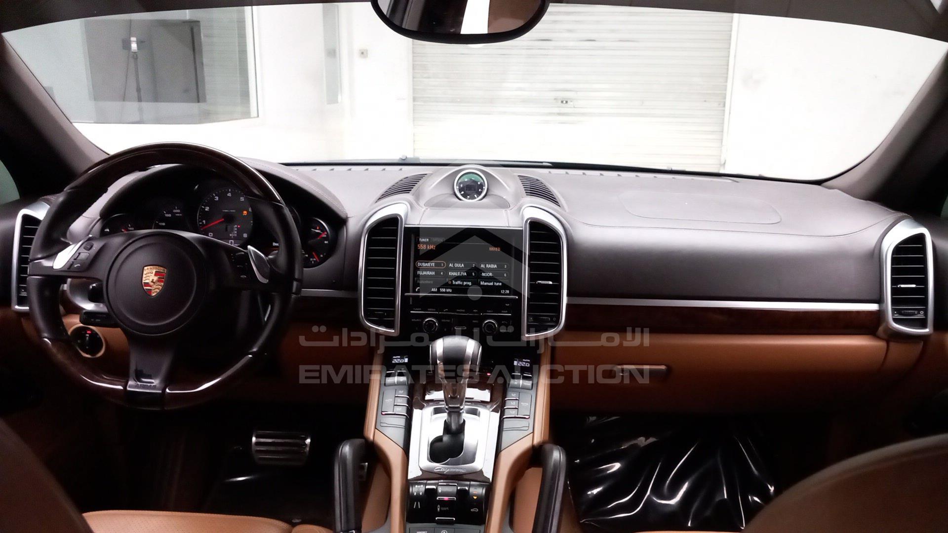 2013 PORSCHE CAYENNE S VIN: WP1ZZZ92ZDLA86594