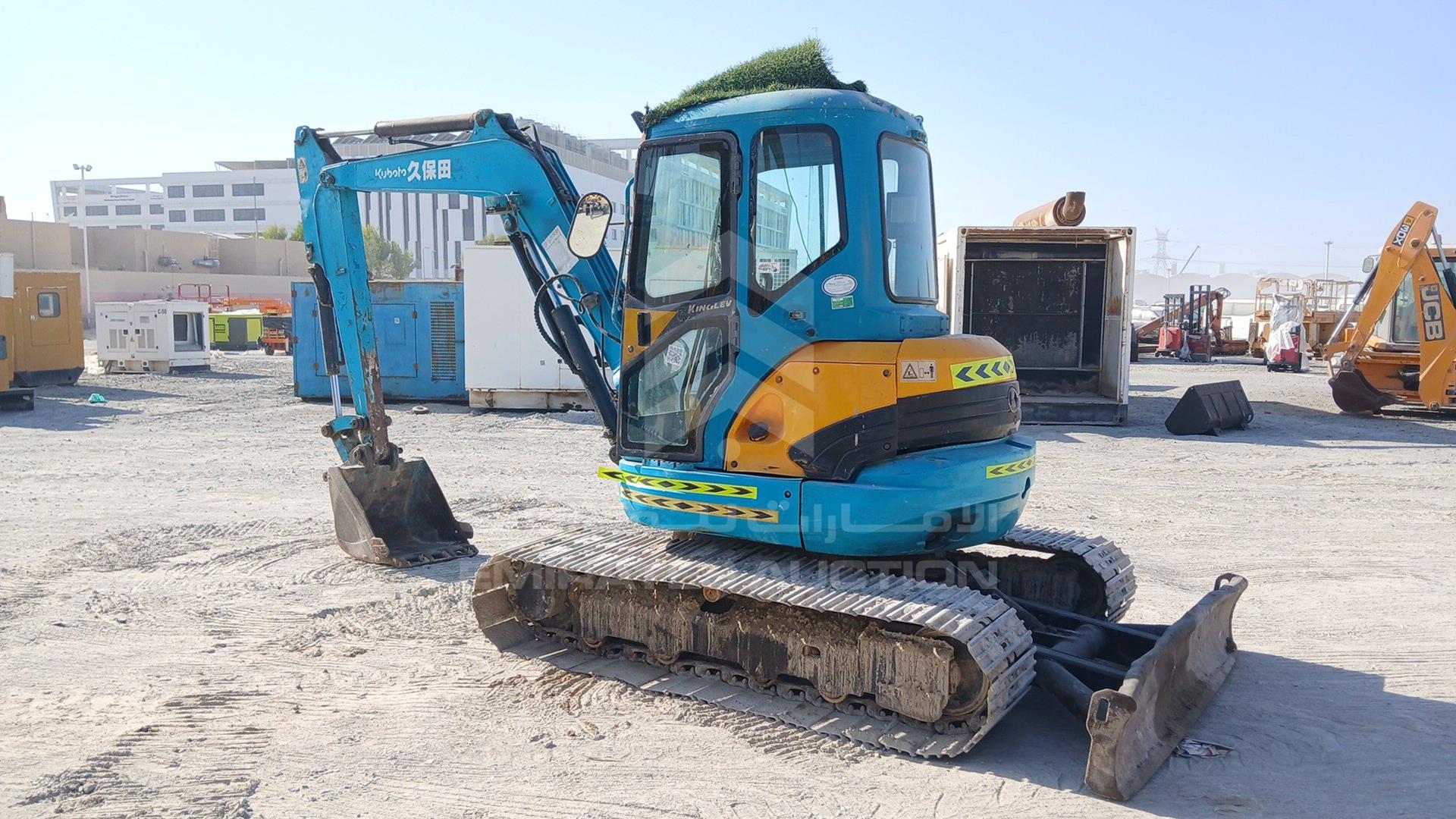 2012 KUBOTA --- VIN: 80975X