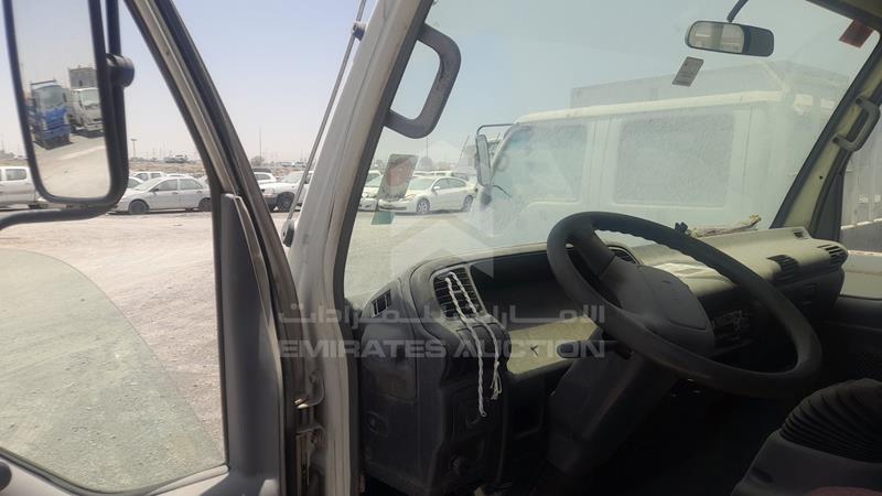 JAAKP34G987P20999 Auction: EmiratesAuction Lot: 409144 JAAKP34G987P20999 Isuzu NPR 2008 WHITE Photo 10