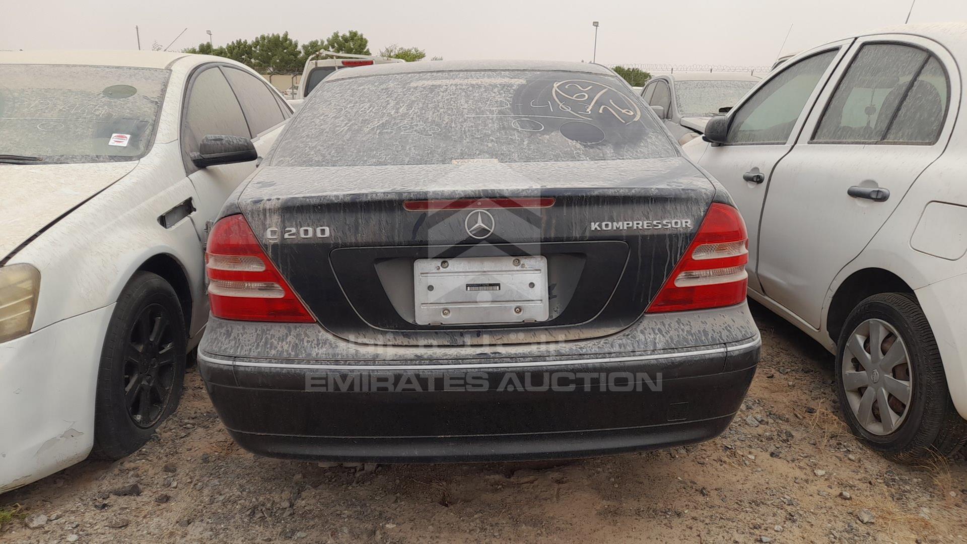 0 MERCEDES C200 VIN: WDB2030451F152756