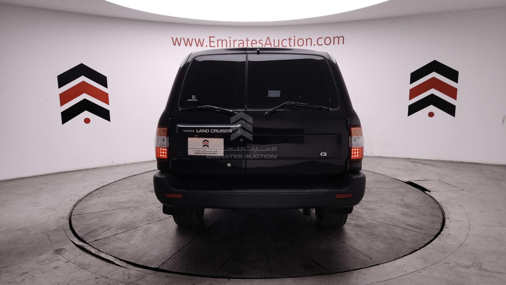 2006 TOYOTA LAND CRUISER VIN: JTEHJ09JX65145680