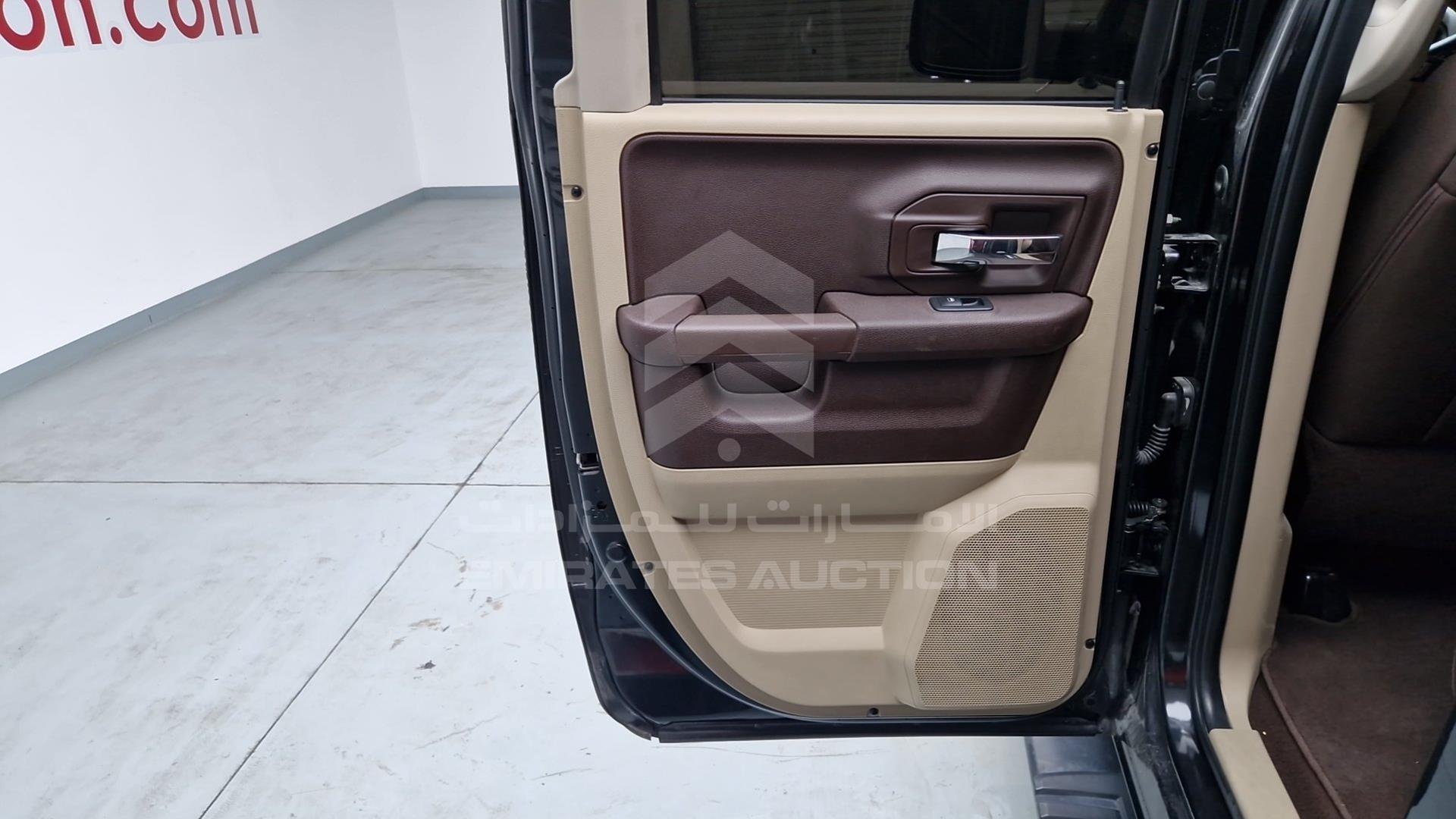 2015 DODGE RAM VIN: 1C6RR7GT8FS679980