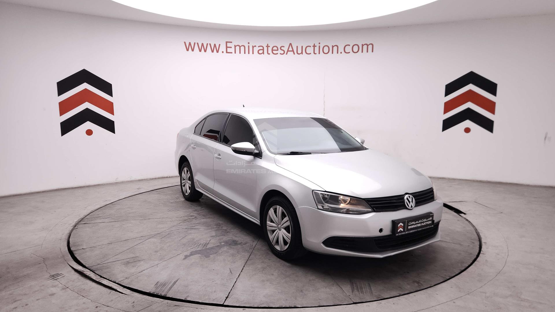 2015 VOLKSWAGEN JETTA VIN: WVWRV1AJXFM200925