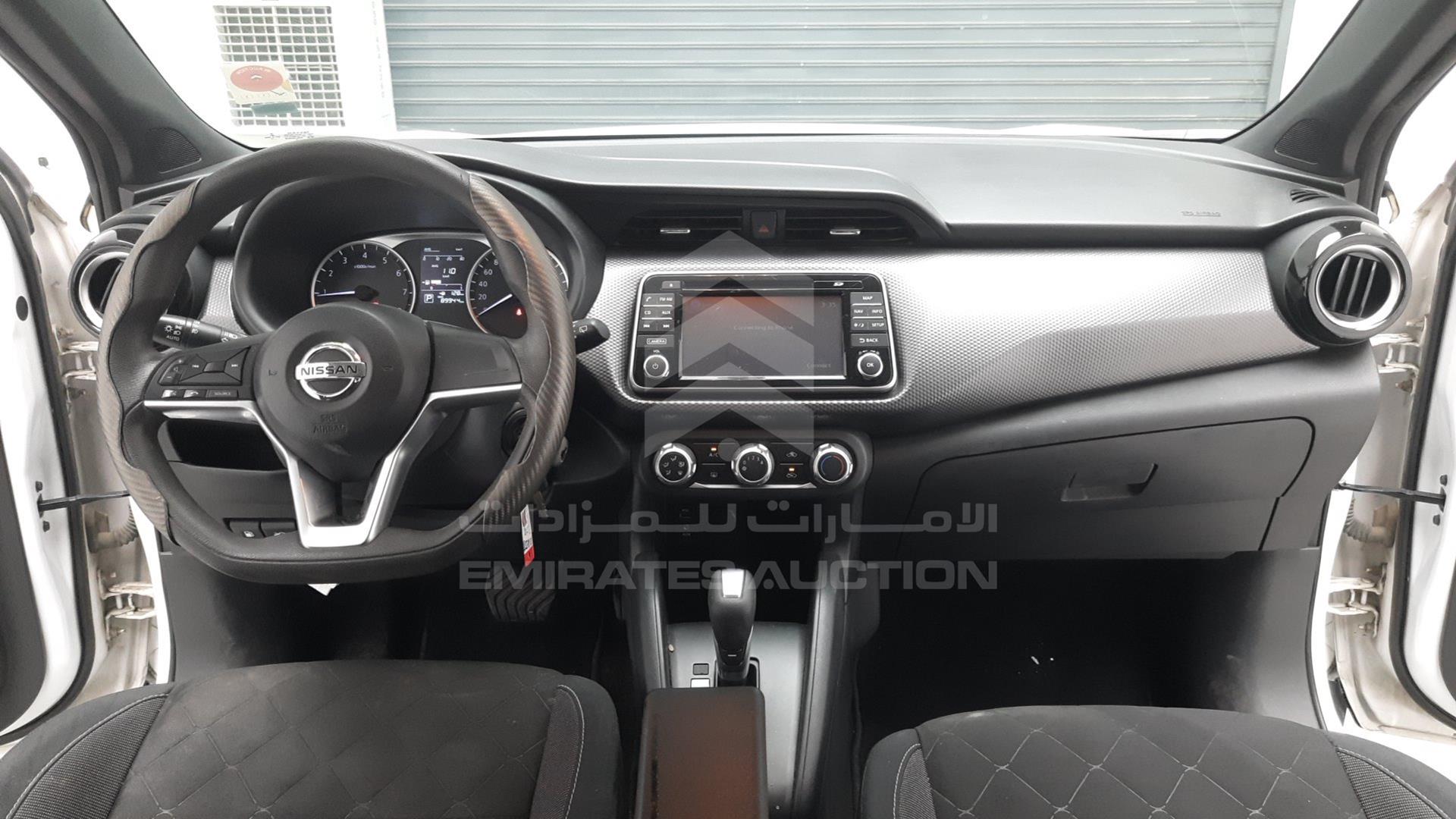 2018 NISSAN KICKS VIN: 3N1CP5C99JL495452