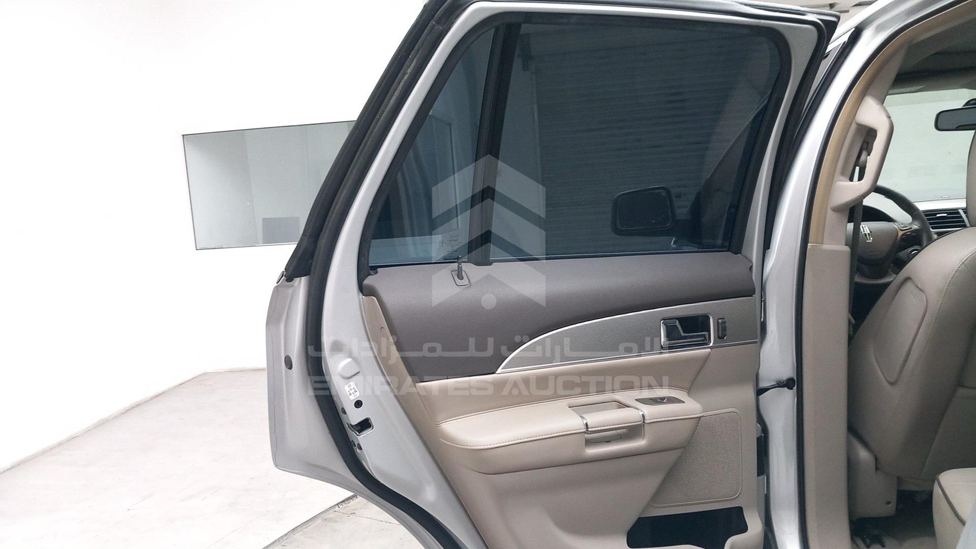 2015 LINCOLN MKX VIN: 2LMDJ8JK3FBL32504
