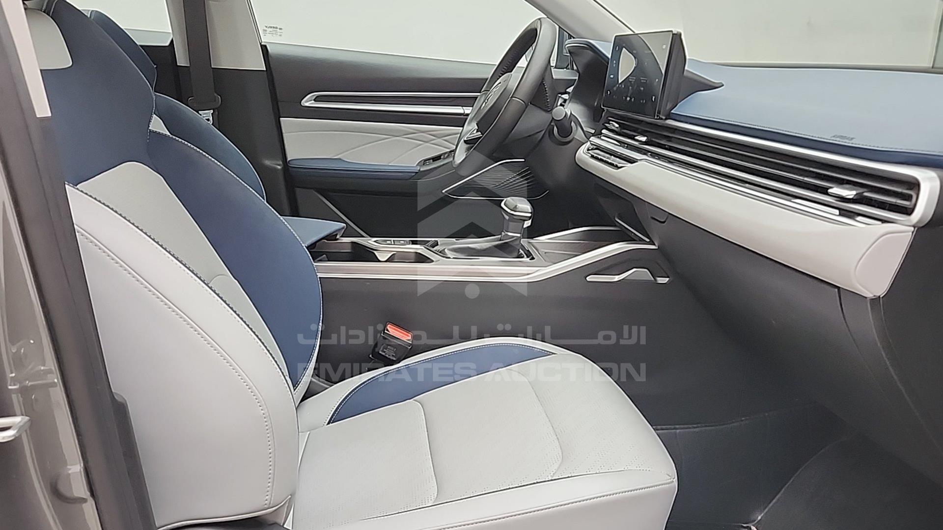 2024 GEELY EMGRAND VIN: LB3F31S23RG010201