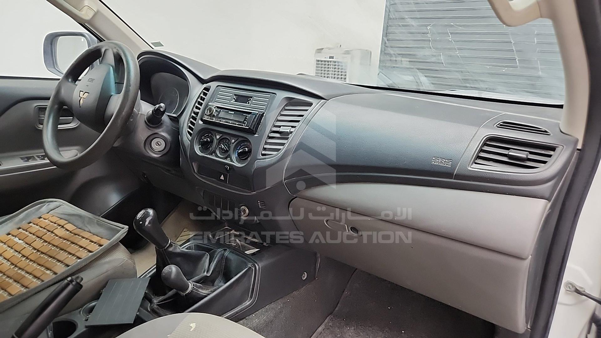 2016 MITSUBISHI L 200 VIN: MMBJNKL40GH065648