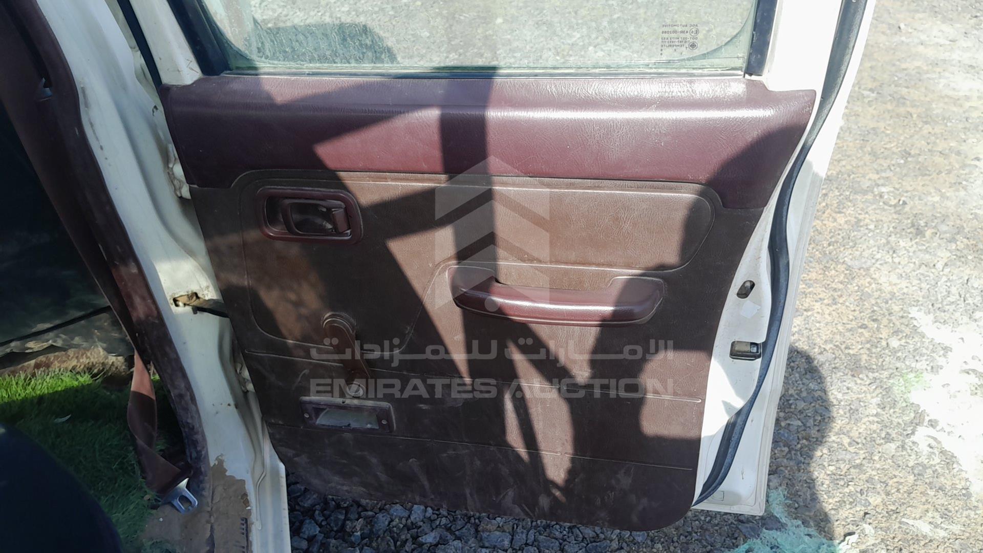 2011 NISSAN PICKUP VIN: MNTDD23S3B6016085