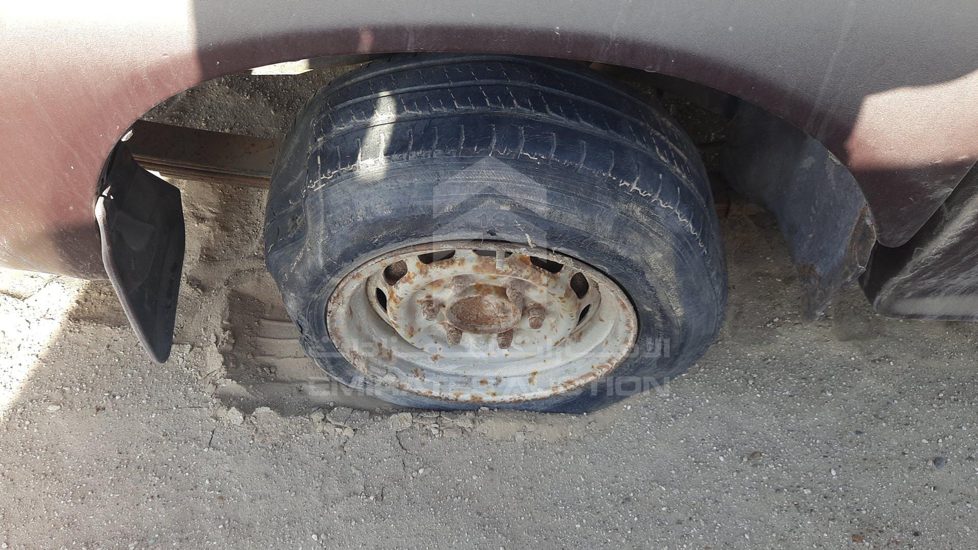 2002 MITSUBISHI L 200 VIN: MMBJNK6402D019099