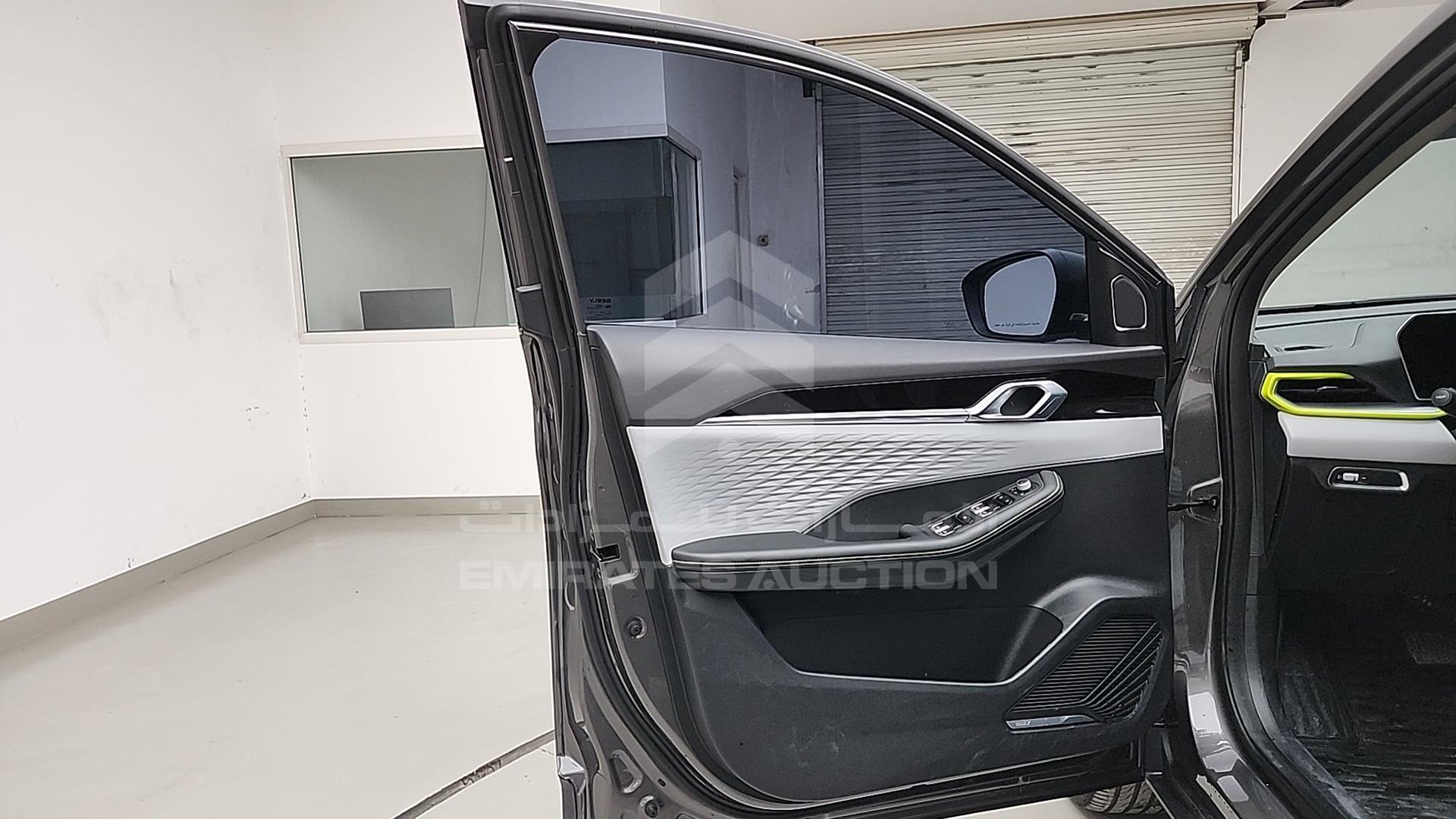 2024 GEELY COOLRAY VIN: LB3762KZ9RX506537