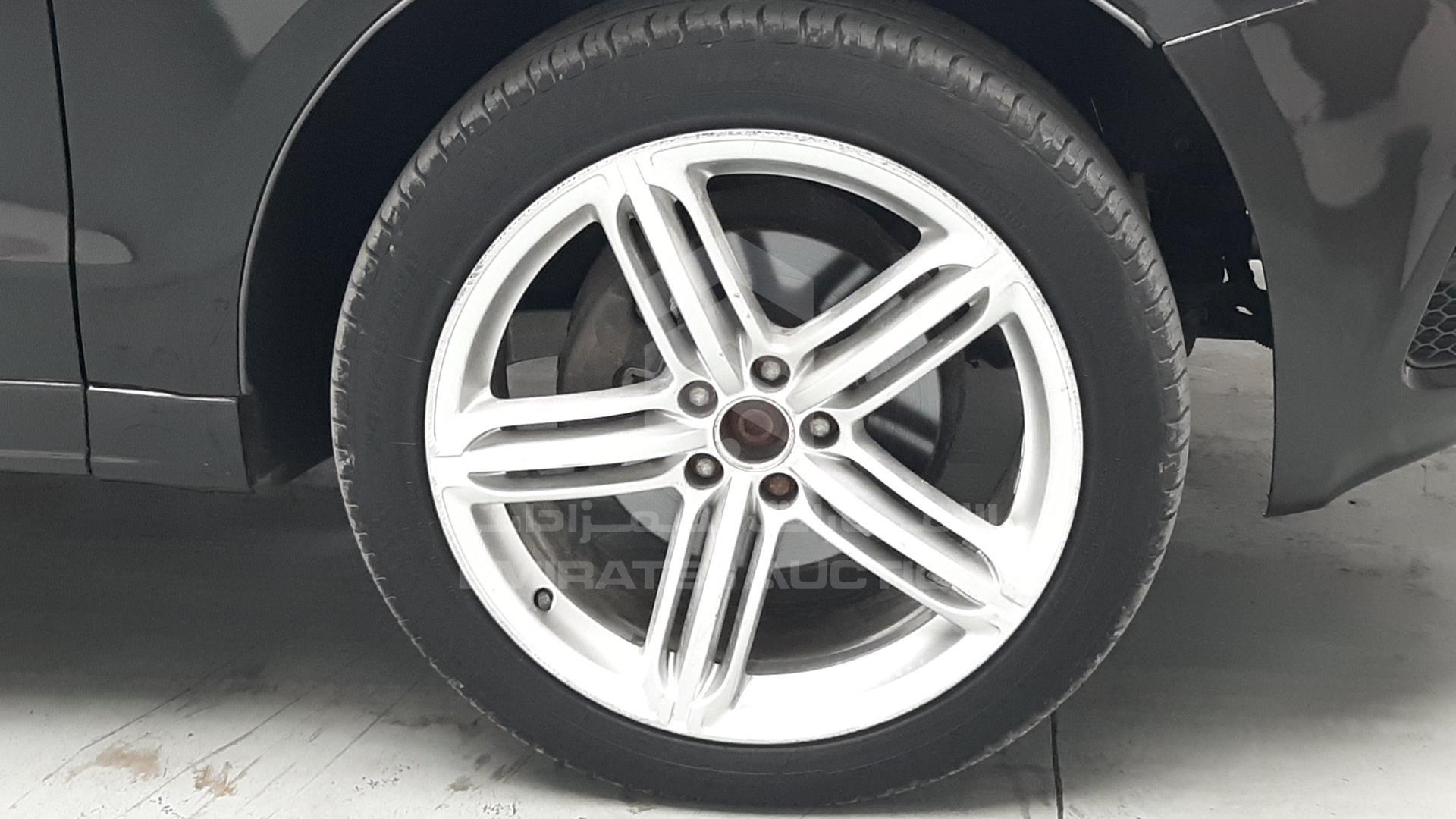2010 AUDI Q5 VIN: WAUCKC8R0AA045458