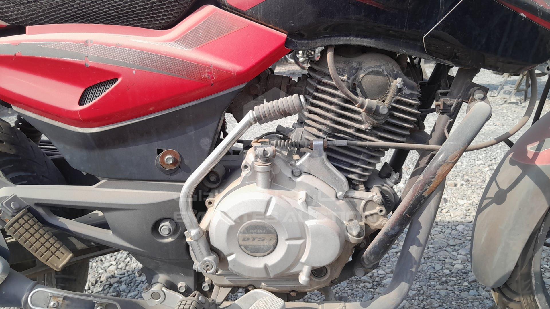 2015 BAJAJ PULSAR 150 VIN: MD2A11CZ8FWH40495