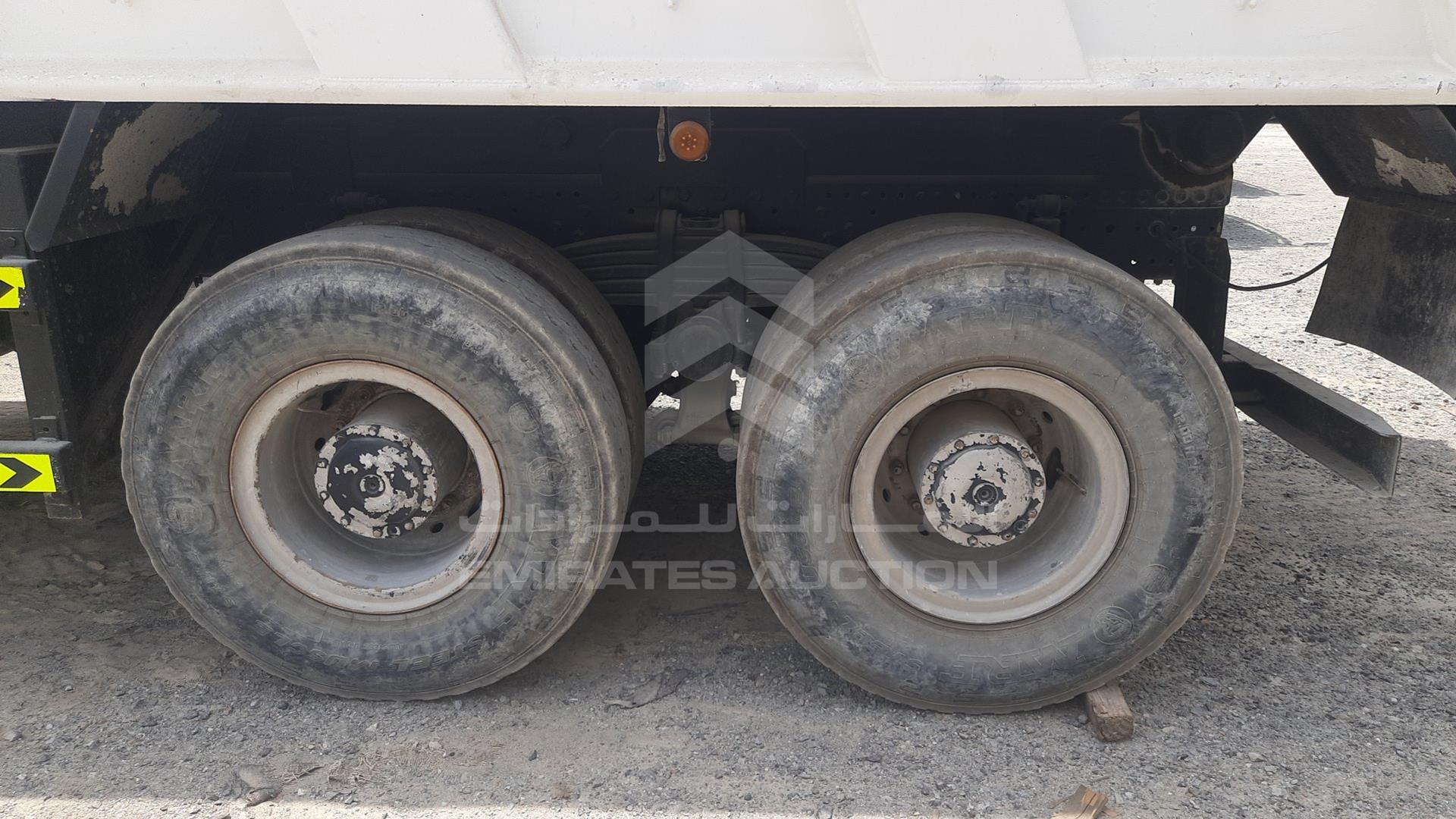 2003 MERCEDES ACTROS 3331 VIN: WDB9521631K840968