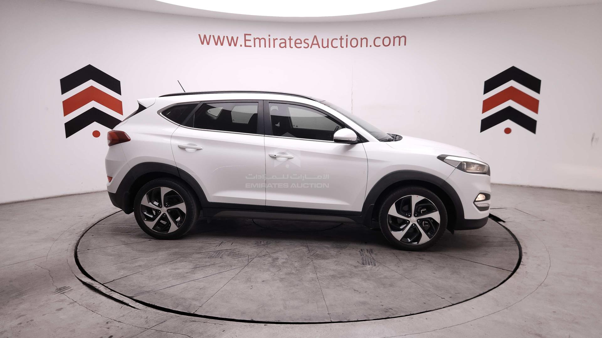 2017 HYUNDAI TUCSON VIN: TMAJ381B7HJ191503
