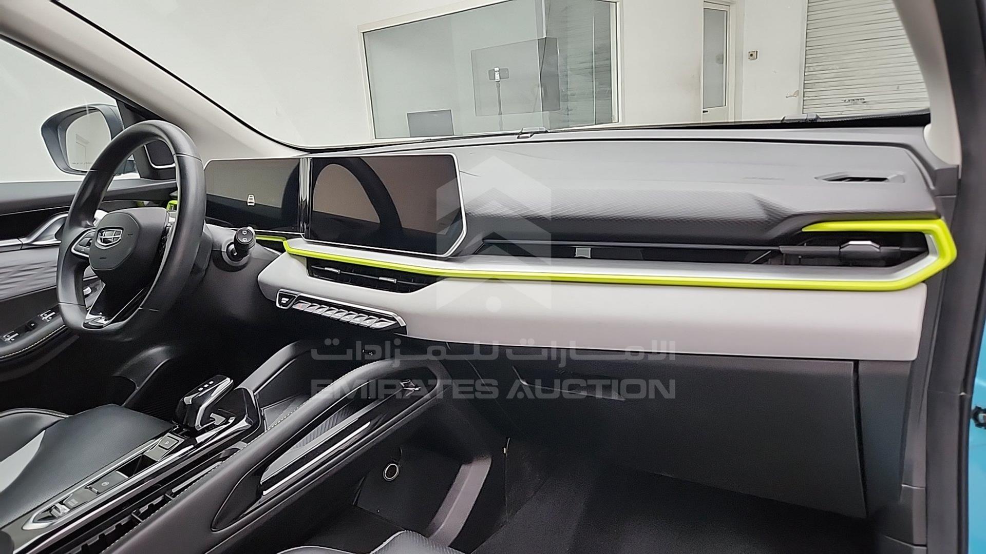 2024 GEELY COOLRAY VIN: LB3762KZ3RX508221