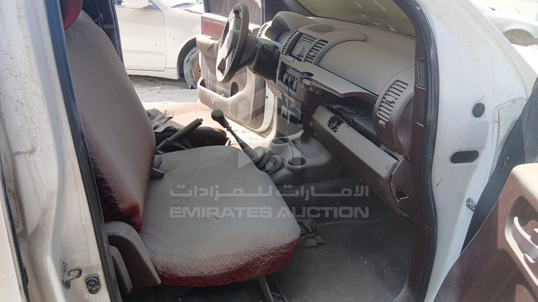 2010 Nissan Navara — Front Right Passenger Seat View — Photo 23