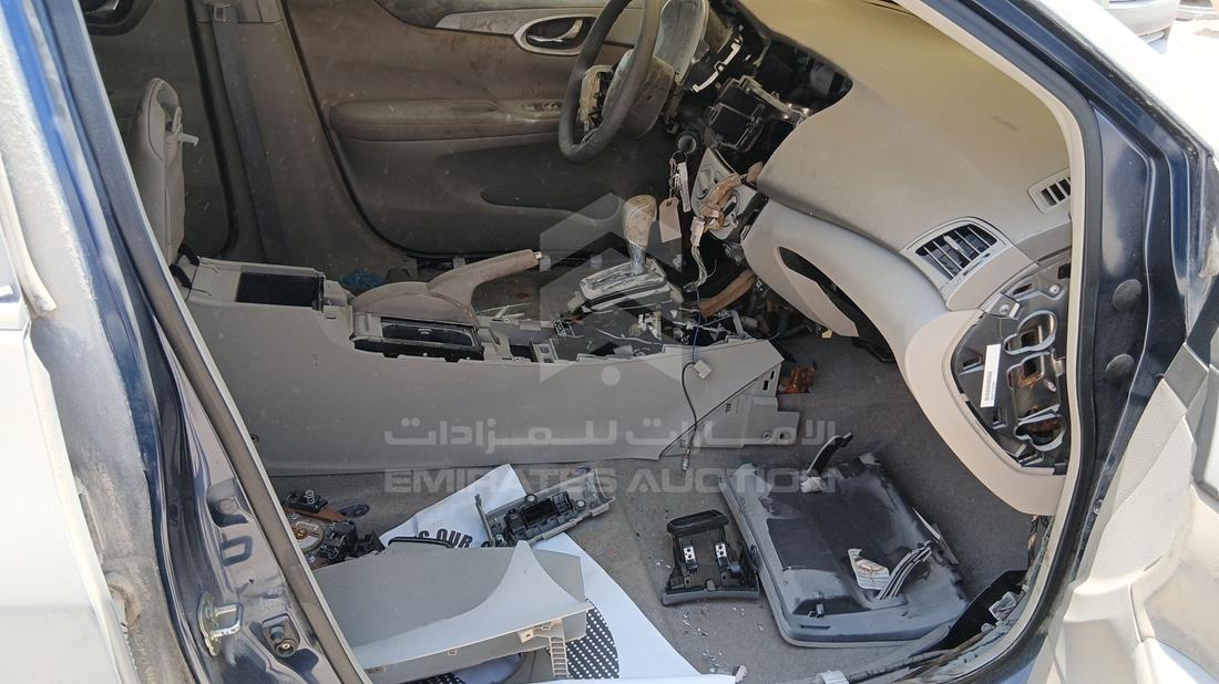 نيسان تيدا 2015 — زاوية الراكب الأمامي للمقعد — صورة 23