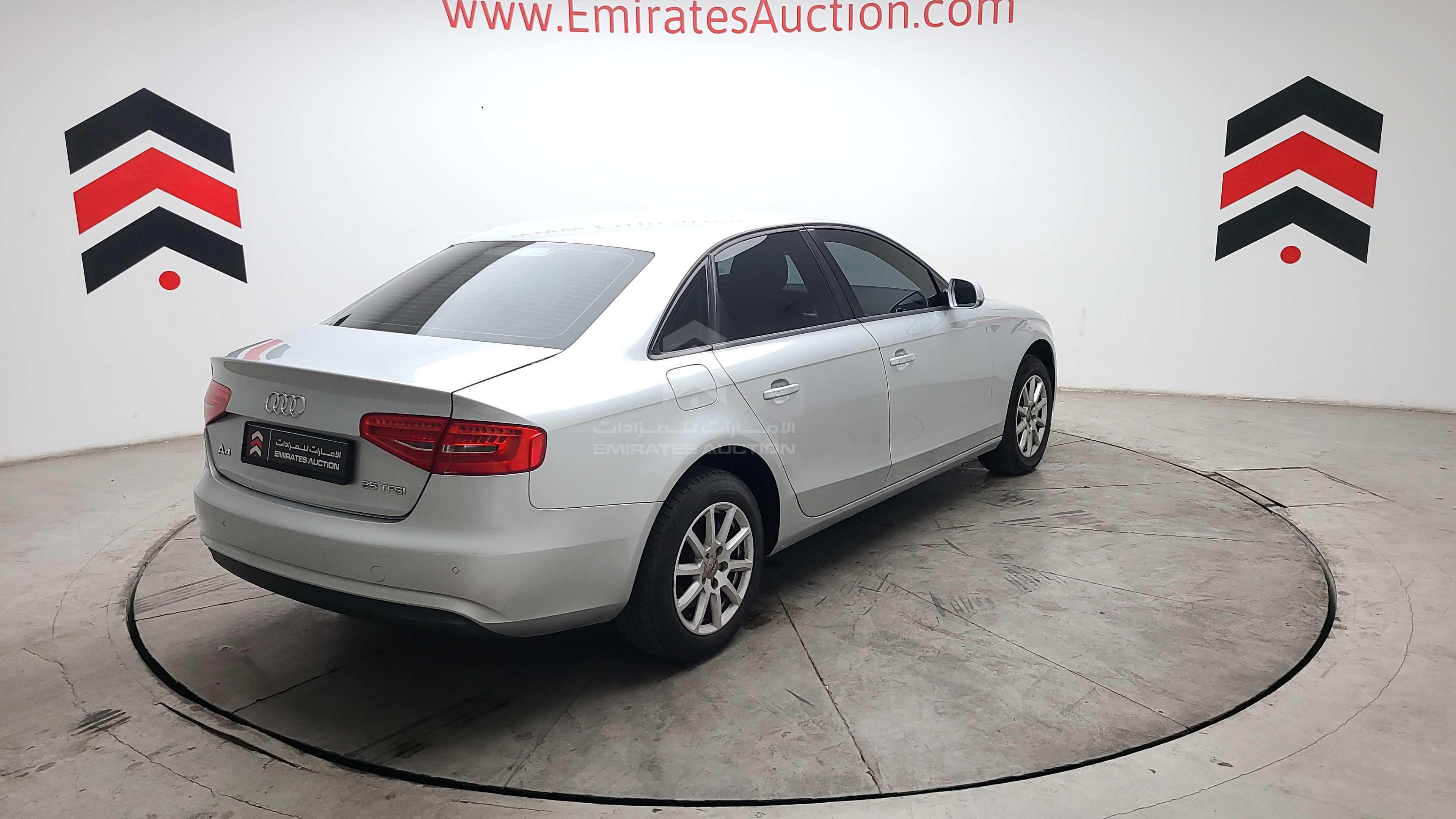 WAUACCFL6FA005492 - 2015 Audi A4 - #460408