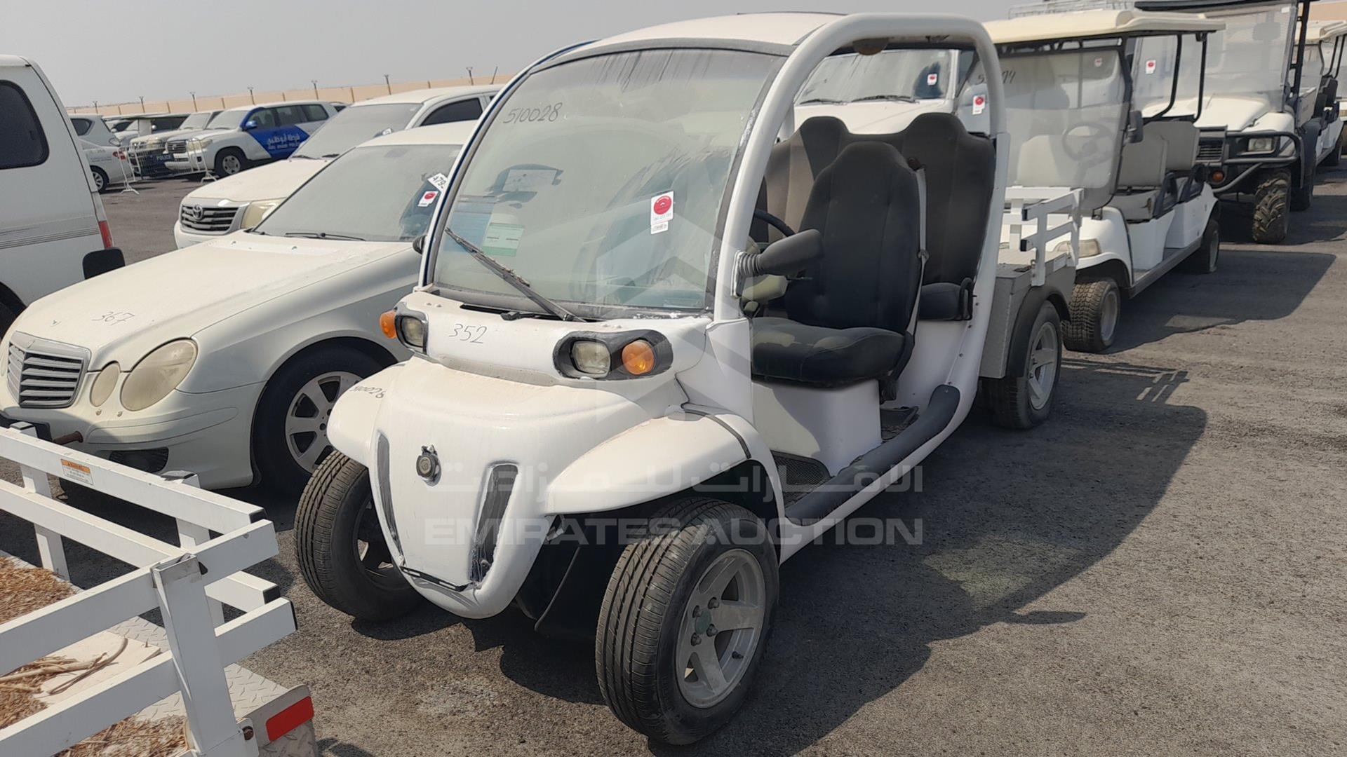 0 ELECTRIC VEHICLE --- VIN: 5ASGRHA46BF052989